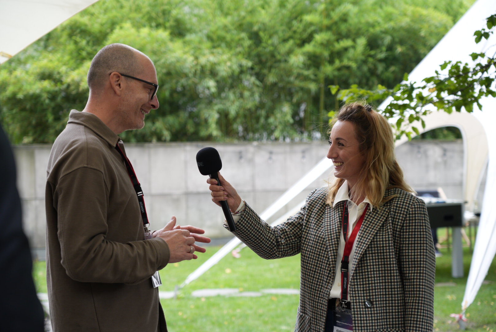 Aleksandra_Dramska-Manterys__Business_Development_Manager_at_Ailleron__conducts_an_interview_during_2nd_Ailleron_Innovation_Forum_2024_fintech_conference_f8c4627e