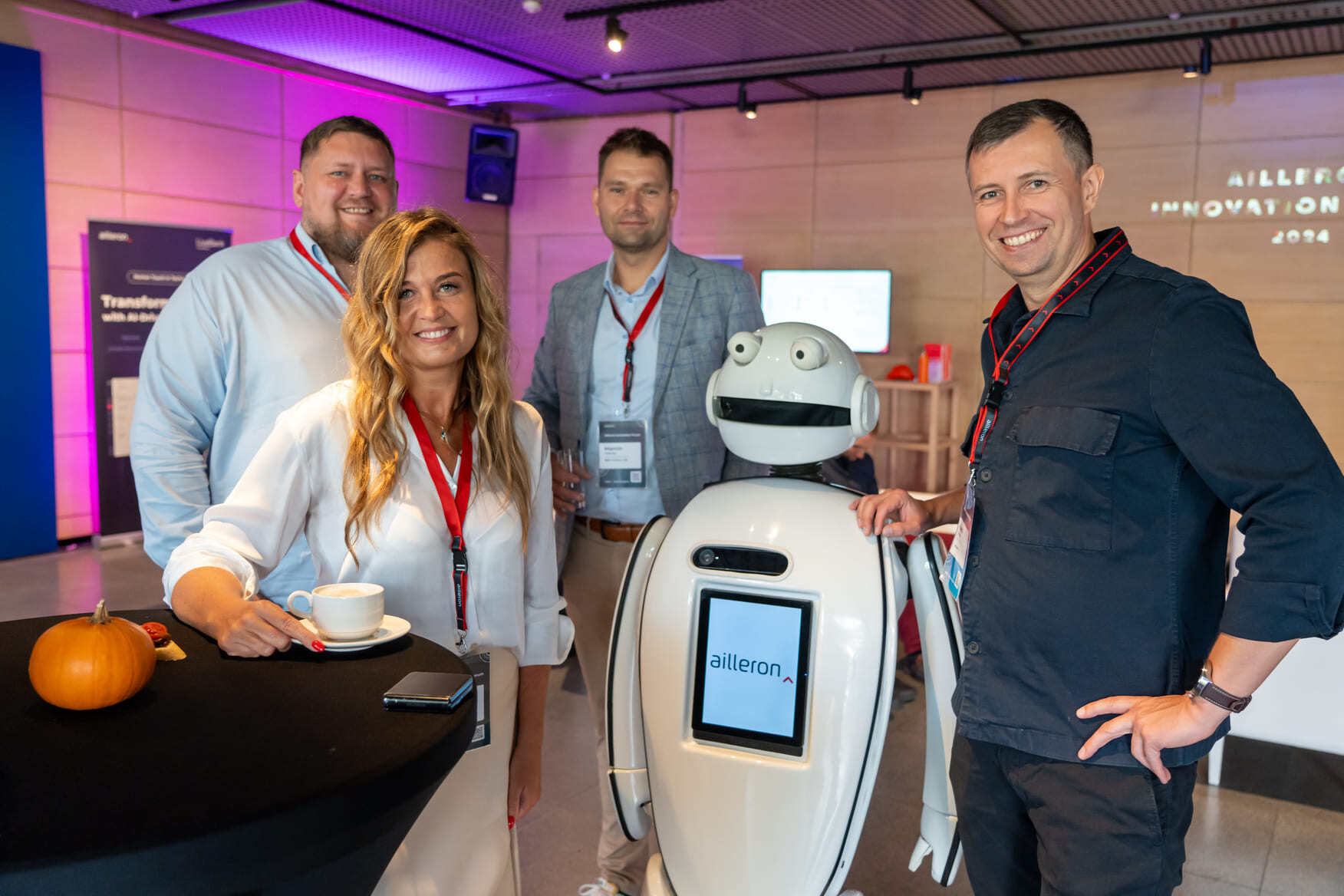 Networking_time_at_the_Ailleron_Innovation_Forum_2024_fintech_conference_55346b87